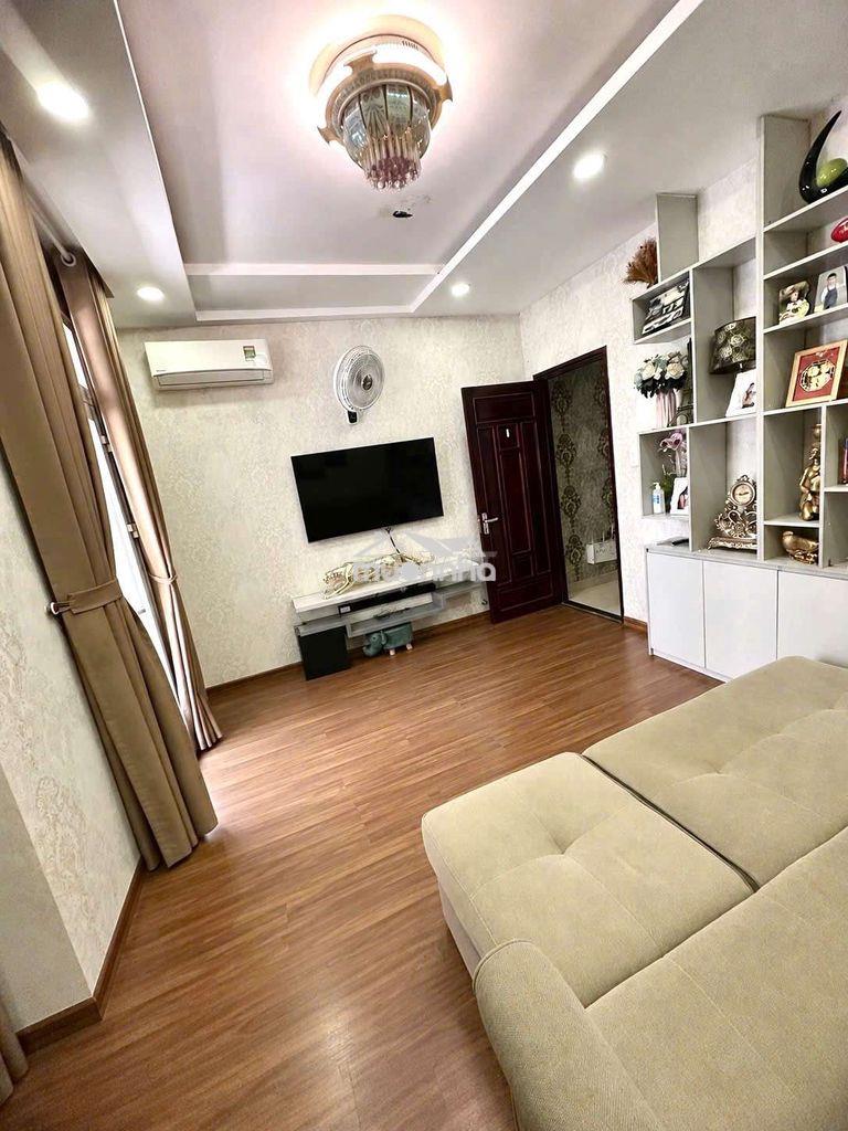 Nhà đẹp đối diện vạn phúc, full nội thất, điện năng lượng mặt trời - 4