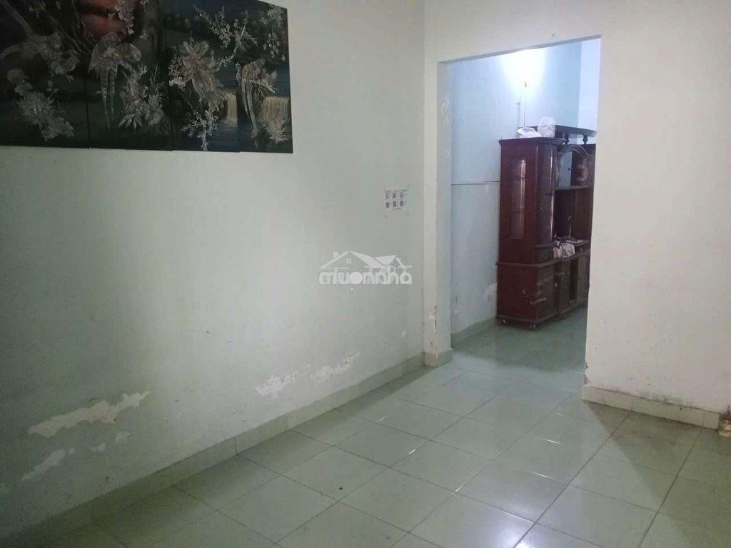 Nhà 2 phòng ngủ 100m2 - 4