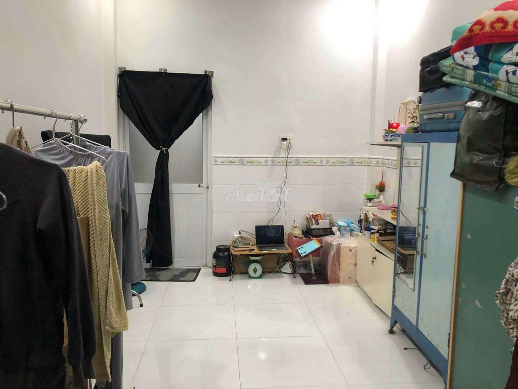 Cho thuê phòng mini phòng dưới trệt.đường nguyễn tất thành. p18.q4 - 3