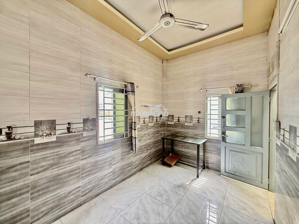 Cho thuê nhà hẻm 27 điện biên phủ - 5 phòng - 18,5tr/tháng -5 máy lạnh - 4