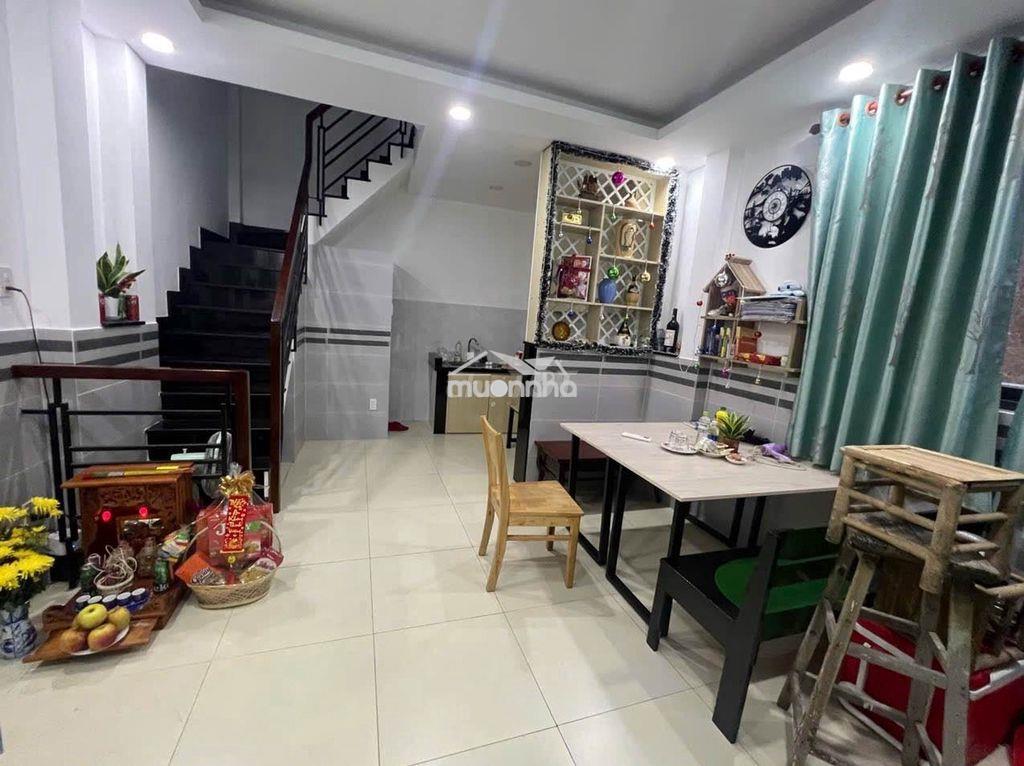 Lê văn sỹ, quận 3, 3 tầng, 24m2, hẻm đi bộ mấy bước ra bờ kè, 5 tỷ - 3