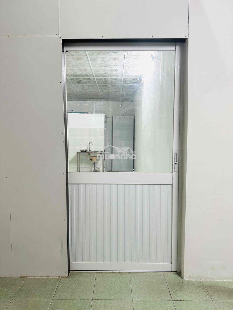 Cho thuê nhà nguyên căn mặt tiền cư xá quận 6 - 3