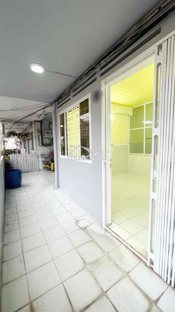 Mặt tiền 32 gần metro-56m-2 phòng-có nội thất - 2