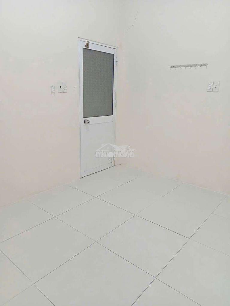 Phòng trọ q12 - 3