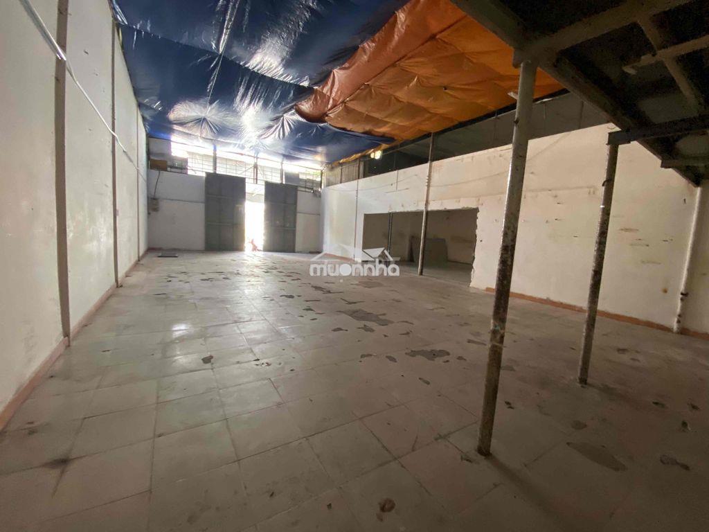 Kho khu nội bộ cắt văn cao 220m2, giá 30 tf - 3