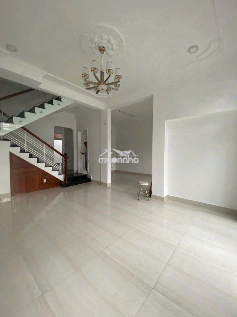 Cho thuê nguyên căn khu sân bay. dt: 6x20m. trệt 2 lầu sân thượng - 3