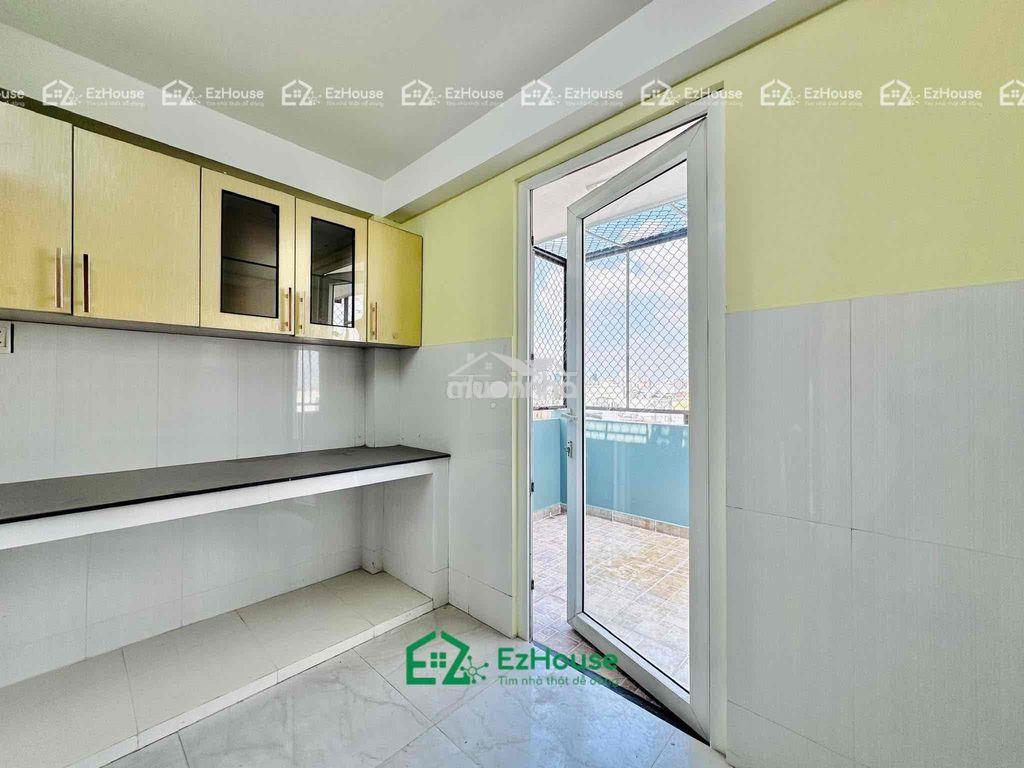 Phòng tách bếp 35m2 cửa sổ ban công thoáng gần cầu chánh hưng quận 8 - 4