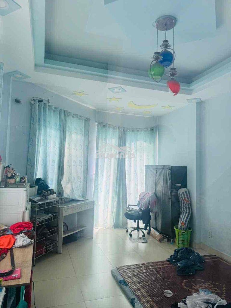 Nhà góc 2 mt gã tư ga quận 12 - 3