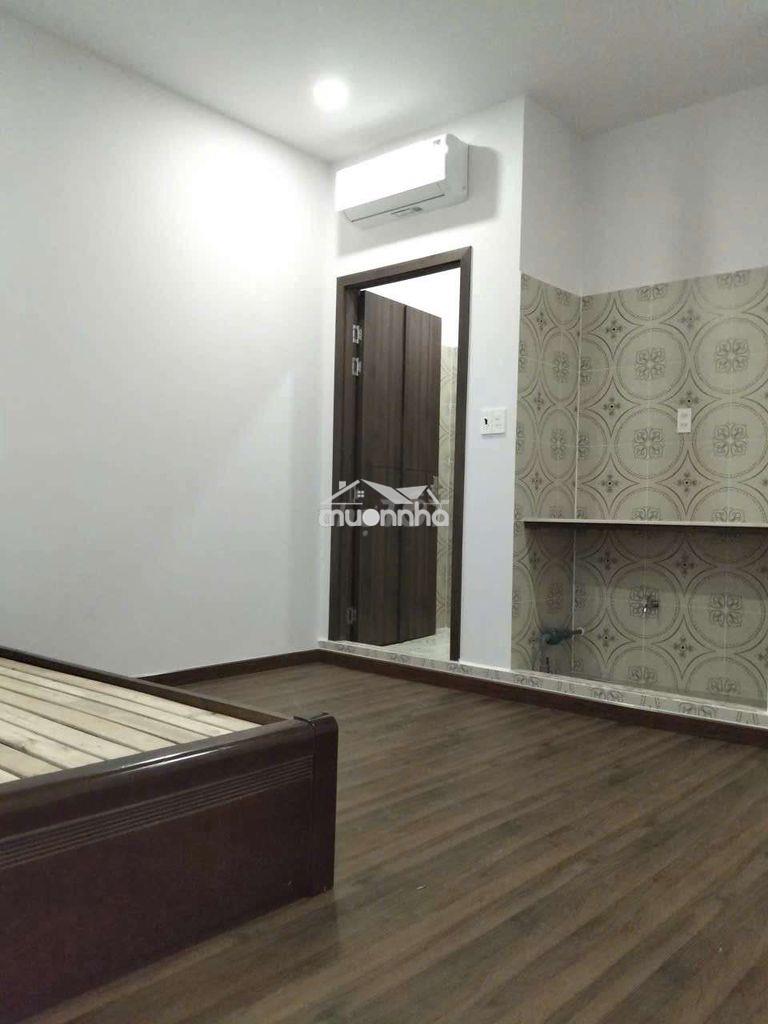 Nhà mới xây, có máy lạnh, vào nội thất theo nhu cầu, huỳnh tấn phát q7 - 2