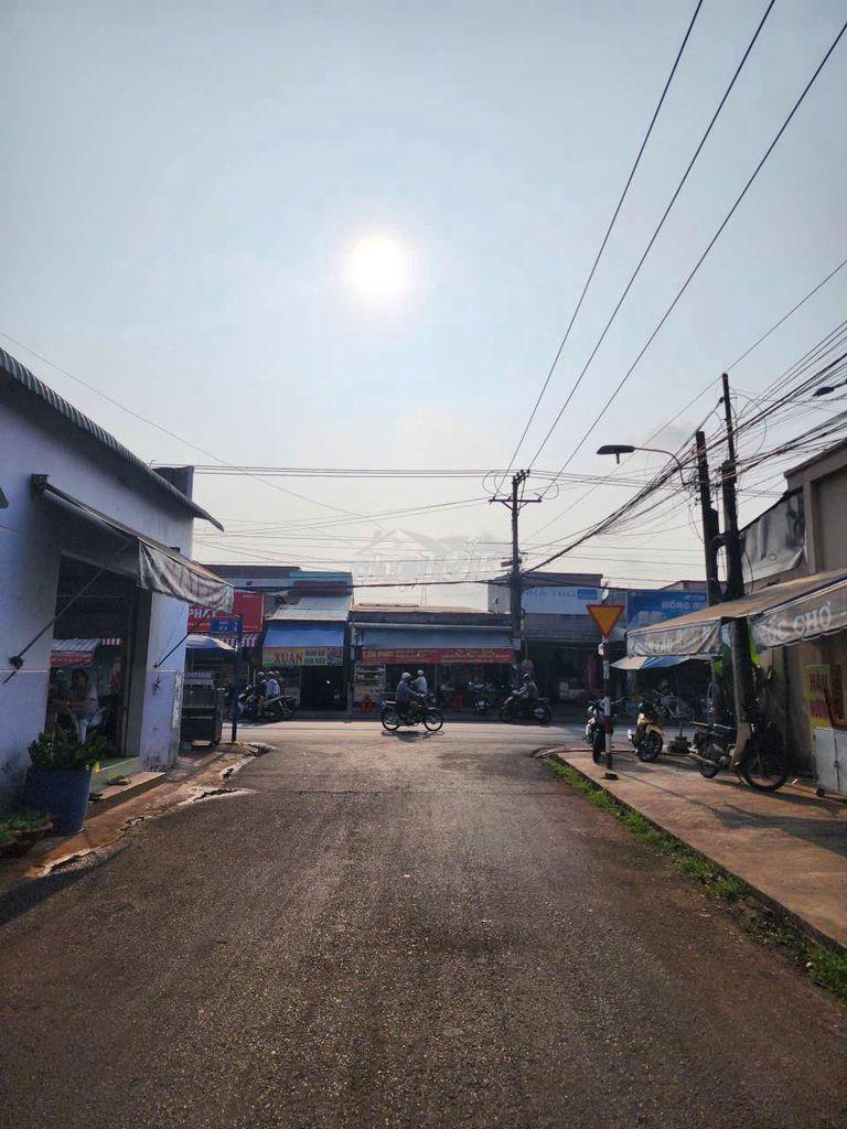 Đất trung tâm bình lộc