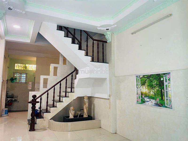 536/2b âu cơ, 4*16, 1 lầu, 2pn, buôn bán ok, hẻm thông, 17 triệu 