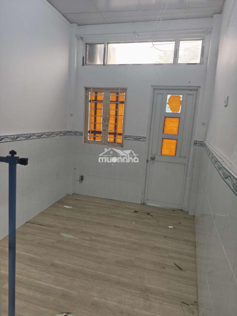 Cho thuê nhà nguyên căn ngay cầu tân thuận 1 - 3