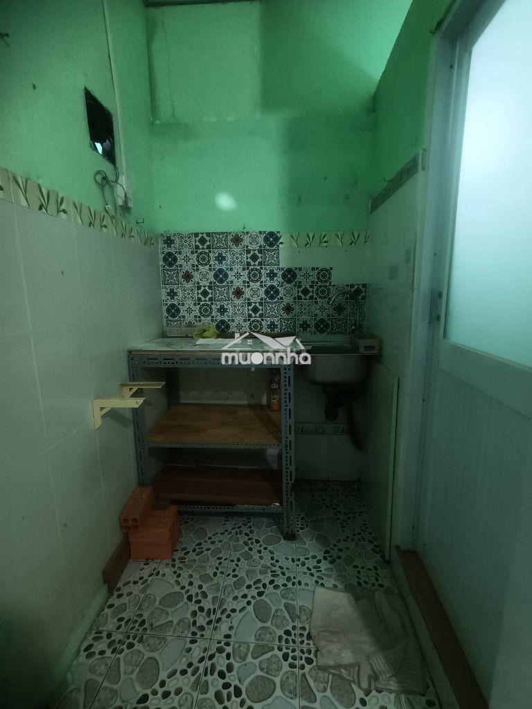 Cho thuê phòng trọ quận 4 - 4