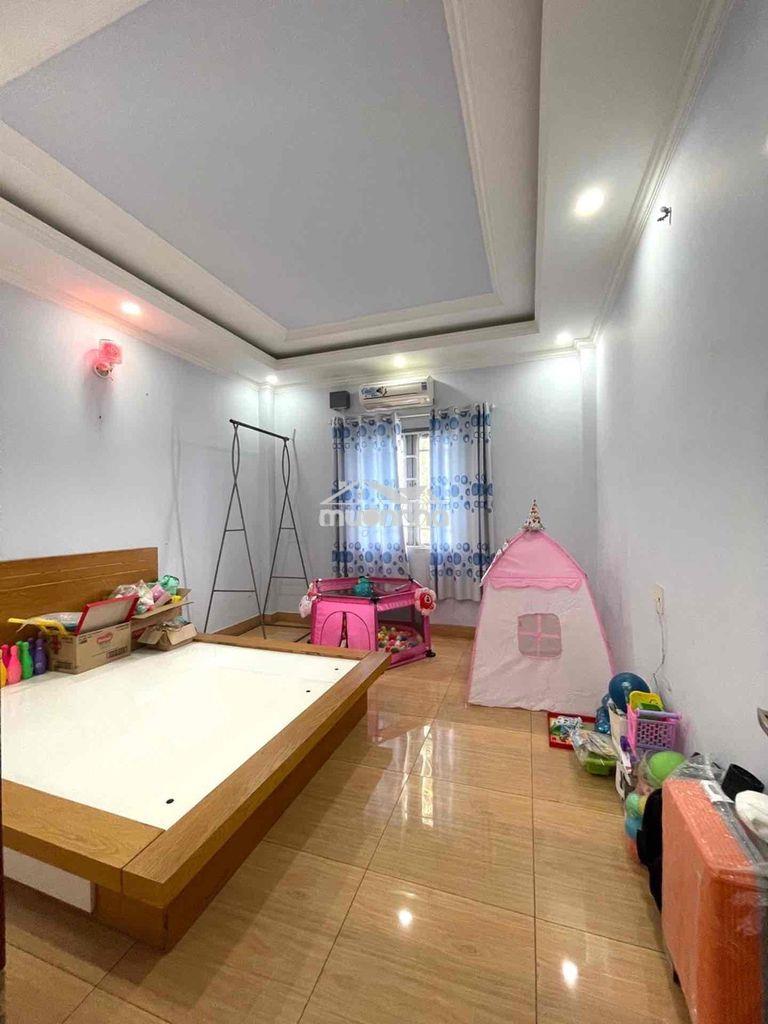 Nhà ng. ảnh thủ q.12 - ngay siêu thị côpmart - 90m2 - 4 tầng - 6,1 tỷ - 3