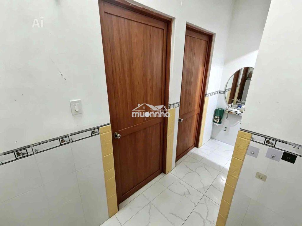 Chỉ 5.75 tỷ - nh.à 4 tầng btct - cmt8 q.10 - dtsd 95m2 - ko lộ giới - 4