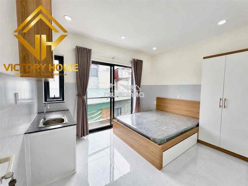 Ngay cầu thị nghè - sát quận 1 - ban công