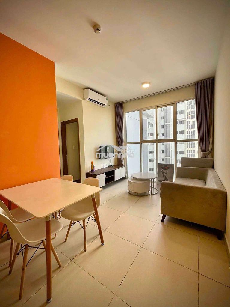 Chủ đi nước ngoài bán rẻ 200 triệu căn hộ 2pn ,full nội thât,sổ sẵn