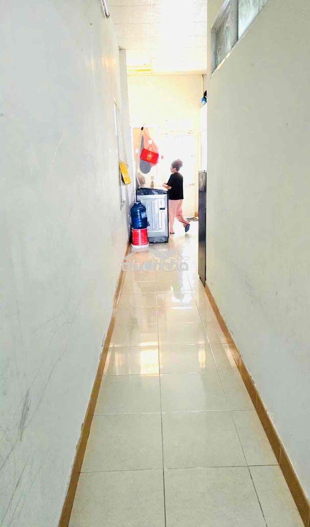Khu an ninh - thiết kế rất thoáng rộng rãi - hẻm thông tứ tung - nhà