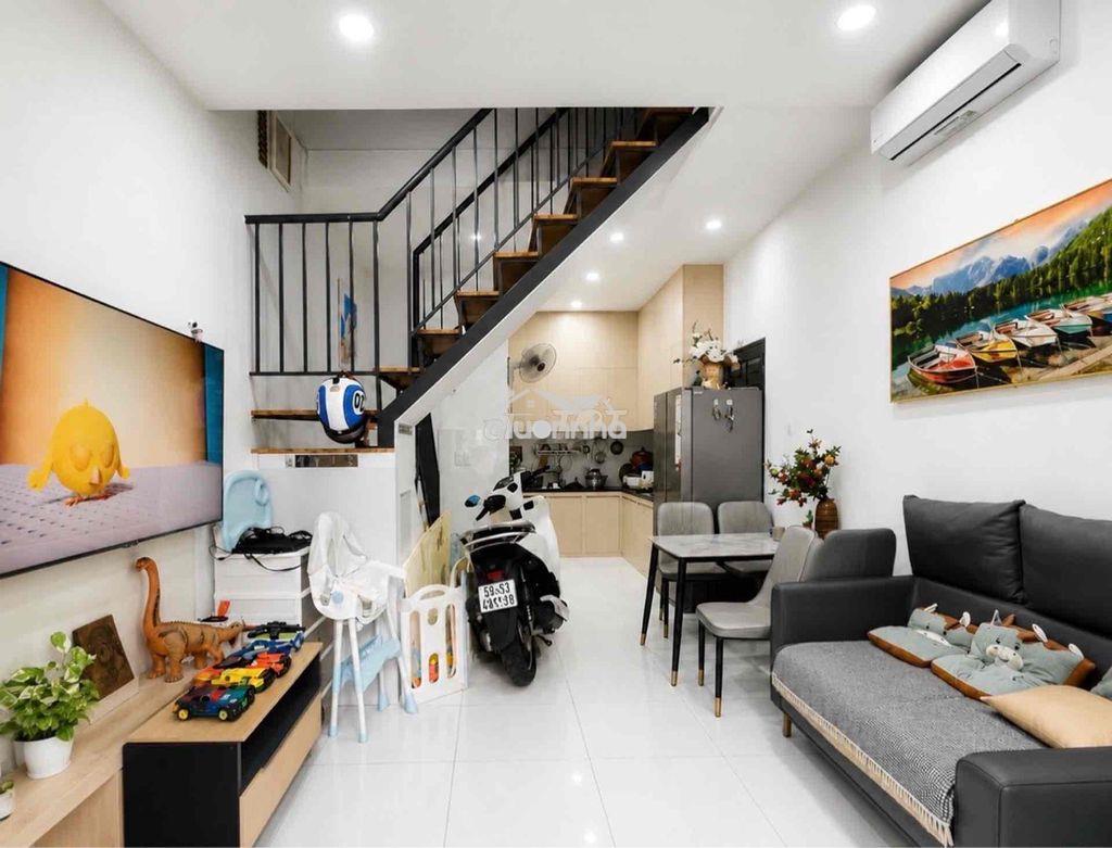 🏩 Ngay cc the manor nguyễn hữu cảnh - view landmark 81 - giáp quận 1 - 2