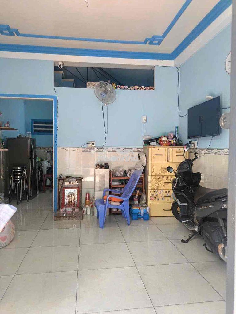 4x9, nhà có 1 lầu đường chiến lược, giáp tên lửa - 2