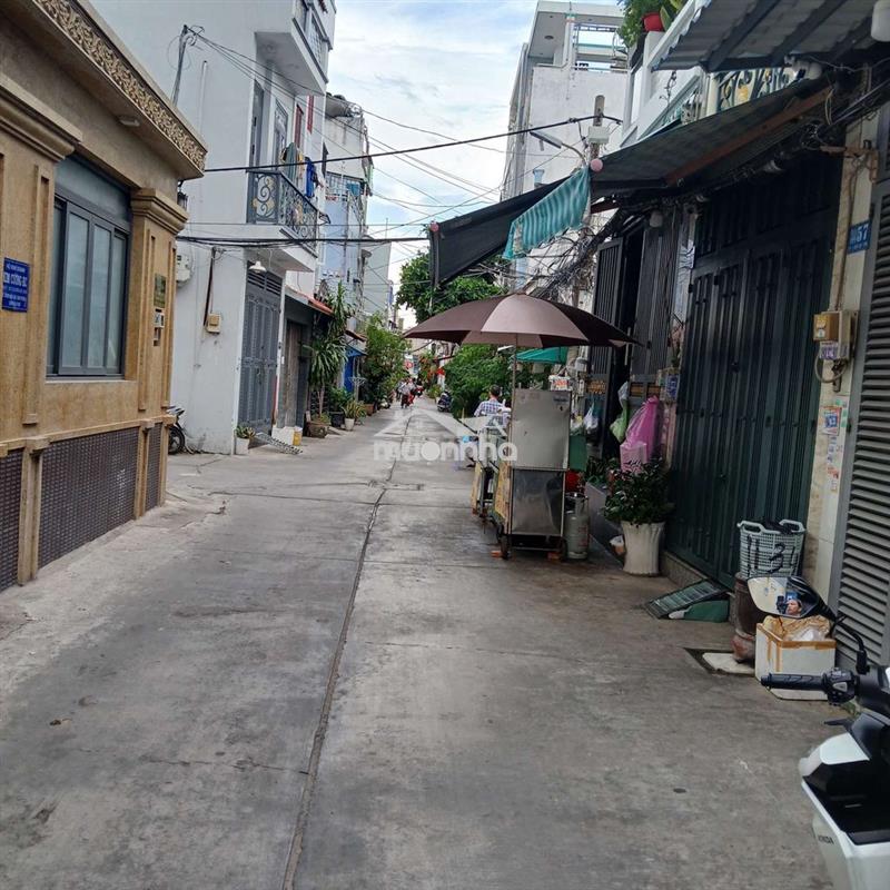 4 tỷ 350  thương lượng, nhà 3 tầng, mặt tiền kinh doanh, 4 phòng ngủ