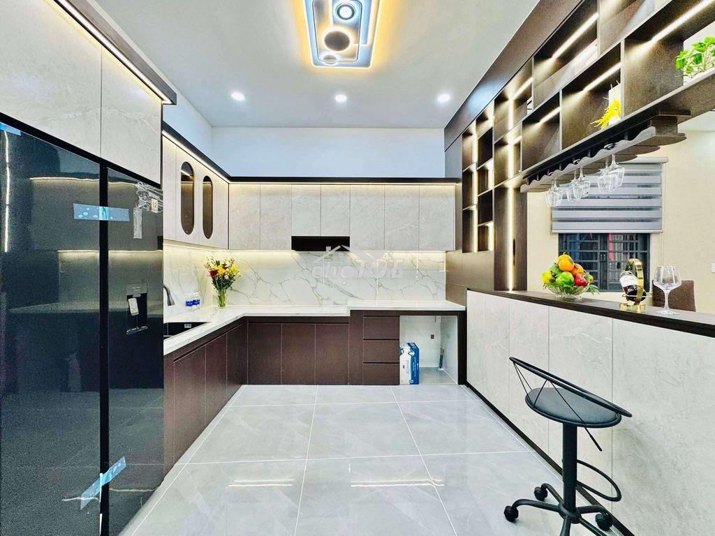 –Ngay huỳnh tấn phát _ gần huỳnh thị đồng 
4 tầng _64m2. hon 6 đ (tl) - 2