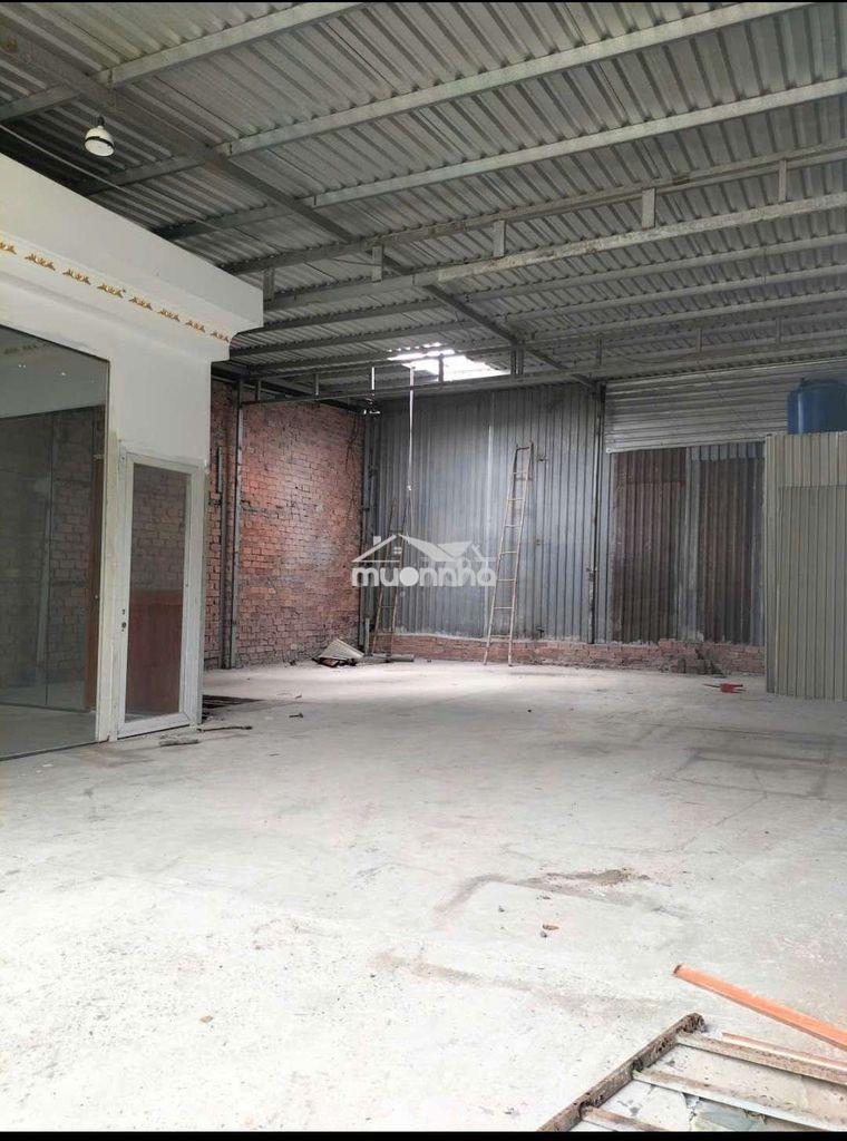 Xưởng 8x20 có văn phòng - 5tr/th - 2