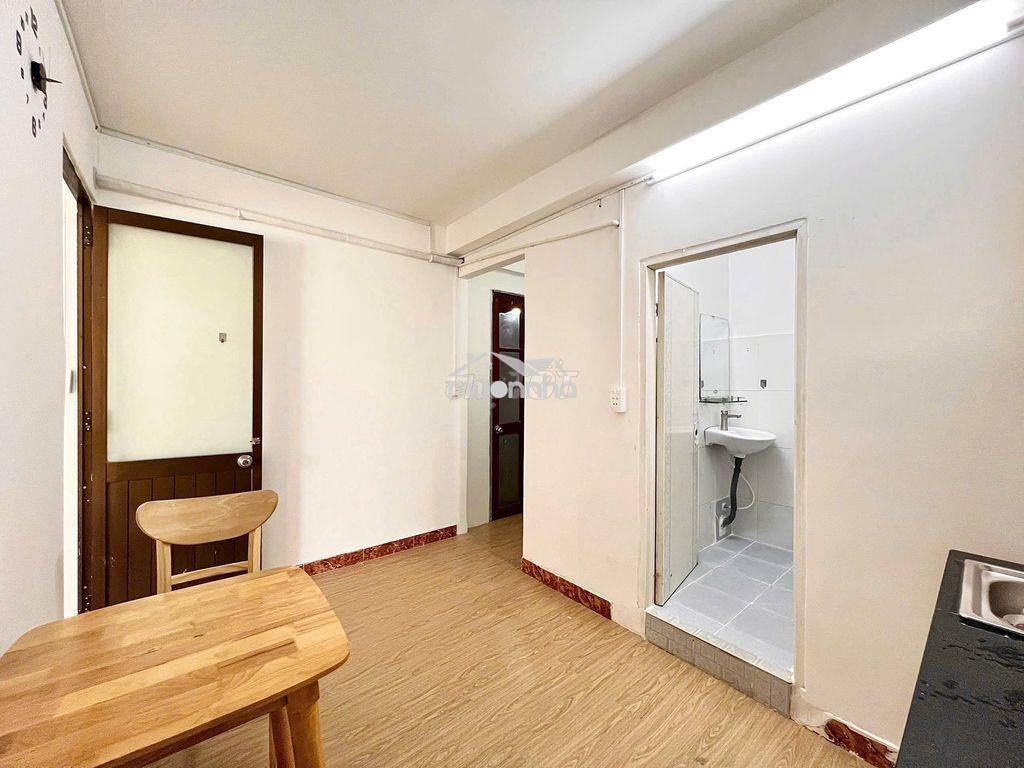 Phòng đẹp tách bếp đủ nt 35m2, 7a thành thái q.10( gần đh bách khoa) - 3