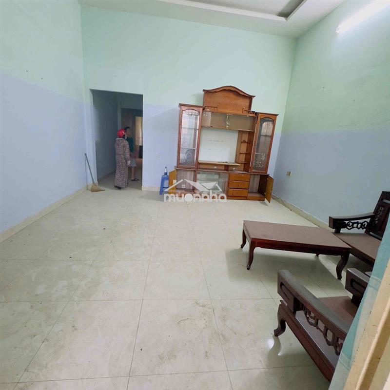 Nhà cấp 4_5x19_2pn_sân rộng _ngay trường nguyễn văn thệ