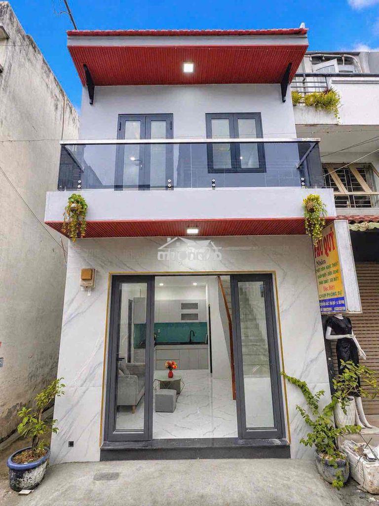 Mặt tiền kinh doanh quận tân phú, xe hơi đậu cửa, chỉ hơn 3 tỷ