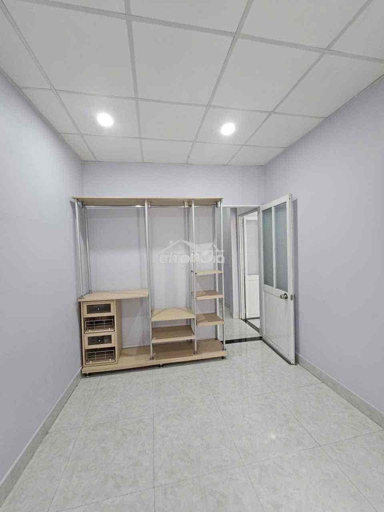 📍4tỷ790 tl - bùi minh trực p6 q8  - dt: 5,1m x 9,6m   - kết cấu: trệt, - 4