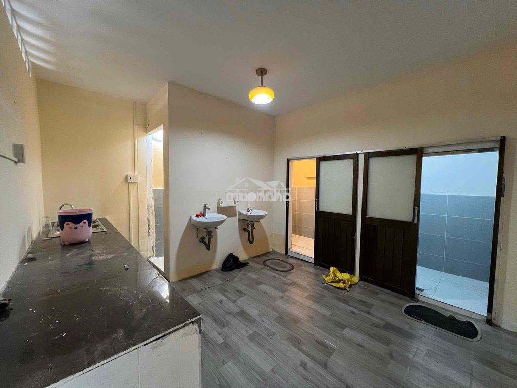 Cho thuê chung cư 5pn -3wc kinh doanh tự do 120m2 ngay cầu ông lãnh q1 - 4
