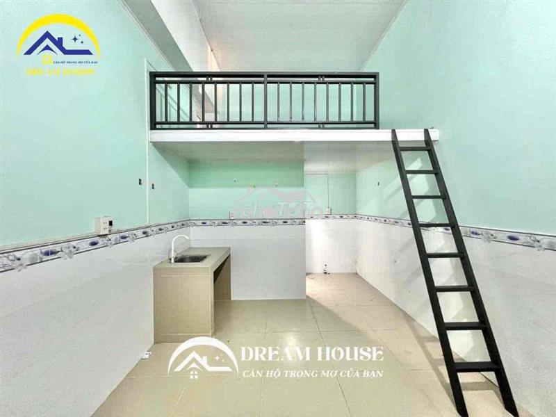 Phòng trọ có gác  mới xây an ninh thoáng mát ngay đh văn hiến giá rê
