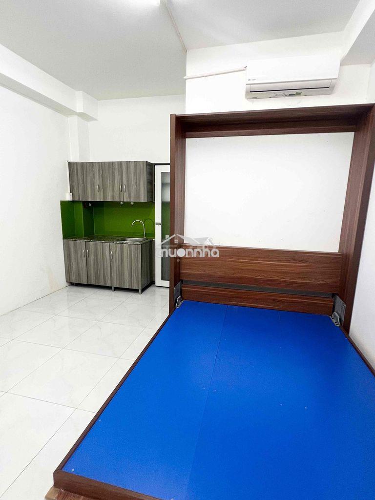 Phòng sạch sẽ , có máy lạnh tại 691 lê văn việt