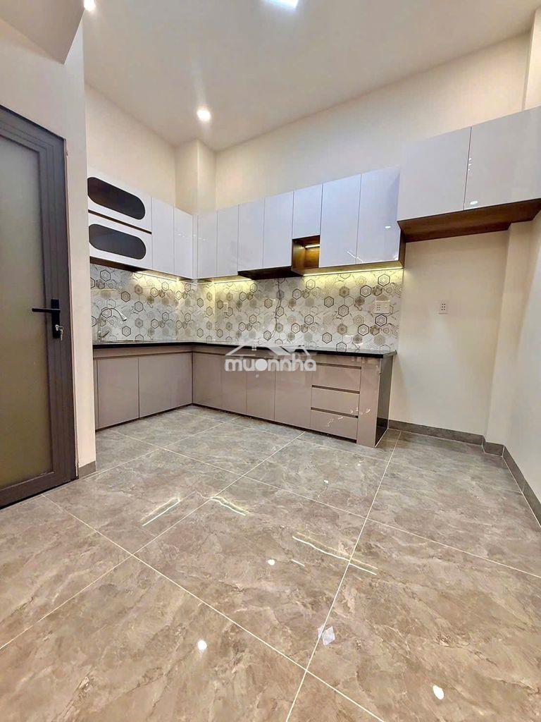 Bán nhà hxh nguyễn hữu tiến- đúc 3 lầu nhà mới đẹp ở ngay- nhỉnh 6 tỷ - 3
