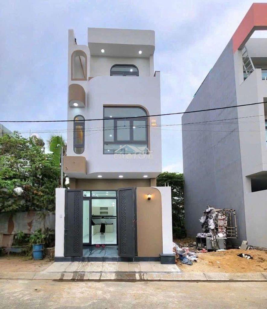 Nhà mới 4 tầng vào ở ngay - 50m2 ngang 4,5 nở hậu- gần vinhome - - 2