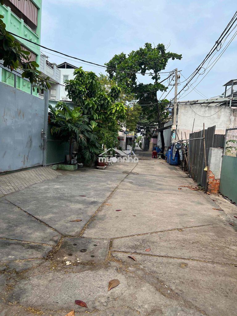 Bán nhà cấp 4. hẻm rộng 7m - 3