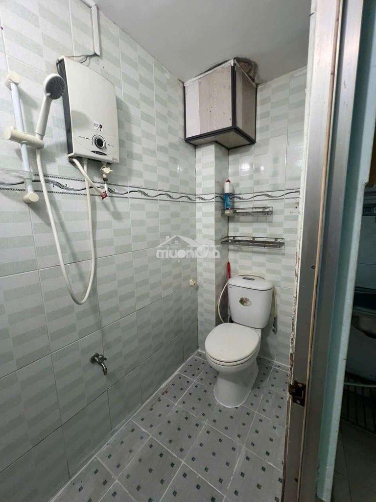 Nhả thuê nguyên căn 1pn 2wc ,nhà ở liền - 4