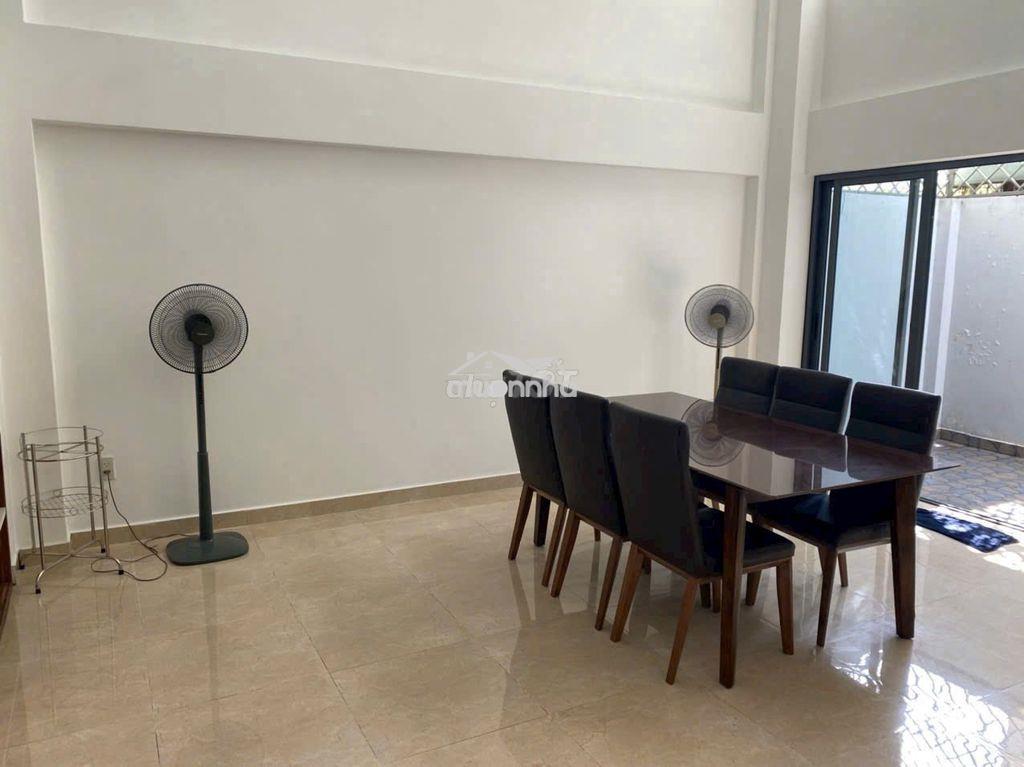 Cho thuê nguyên căn full - kdc sát bên phú mỹ hưng – 40 triệu - 2