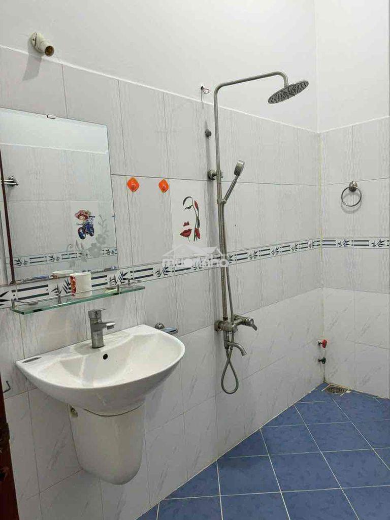 🏡 Cho thuê nhà đẹp hẻm ô tô – dht32, quận 12 - 2 lầu 4pn 10 triệu - 4