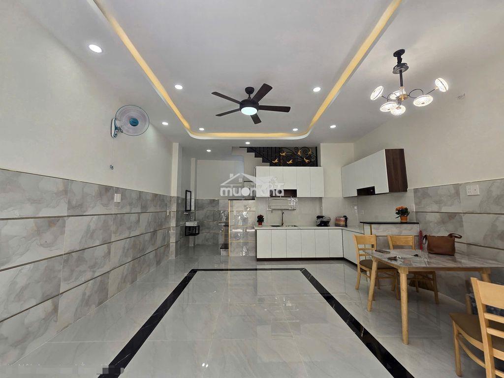 Nhỉnh 6 tỷ- siêu phẩm đúc 3 lầu mới ngay lý thường kiệt- tân bình - 2