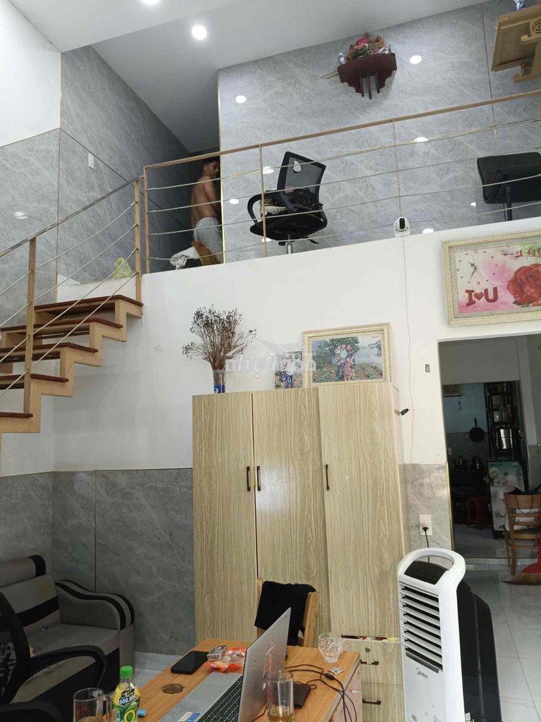 Cho thuê căn nhà,phường bửu hòa. hẻm ô tô , có sân ô tô