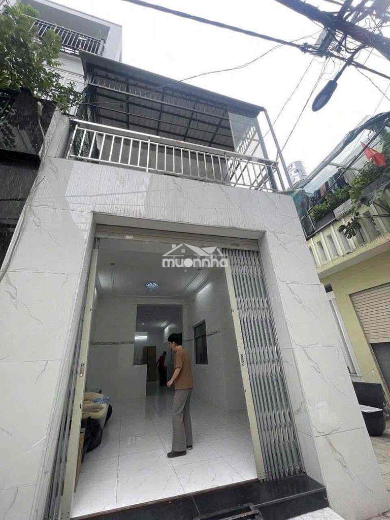 Cho thuê nhà 4x13 1 lầu 2pn 2wc hẻm 32 phạm văn chiêu