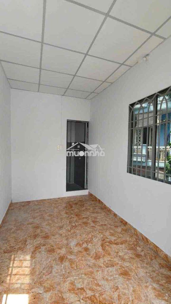 Nhà nguyên căn. 3pn nhỏ. 3wc. hẻm 3m. cách xe hơi 10m - 4