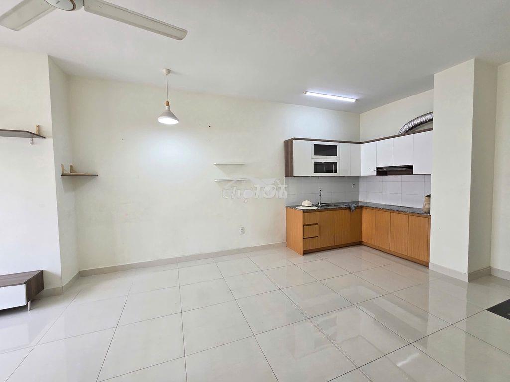 Chính chủ bán ch green town 68m2/2pn, tặng nội thất, giá 2.75 tỷ - 4