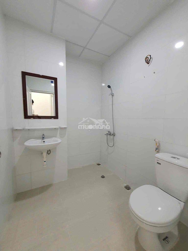 Cho thuê căn hộ 65m2 căn góc chung cư topaz home gần suối tiên - 2