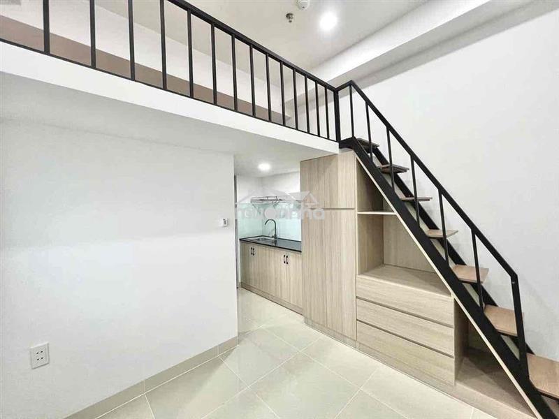 Phòng có gác cách 600m đại học sư phạm - đại học sài gòn q5