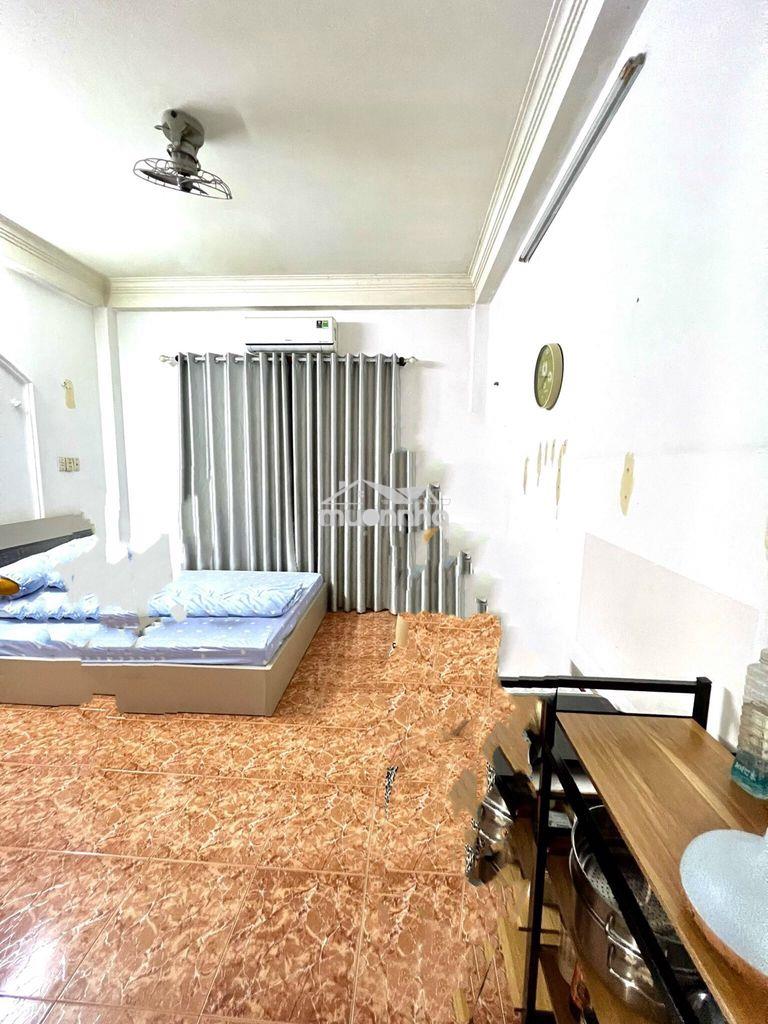 Phòng đẹp ngay trung tâm - 2