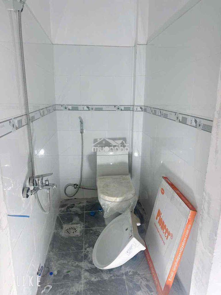 Nhà mới 3pn 2wc sân rộng gần đỗ xuân hợp - - 2
