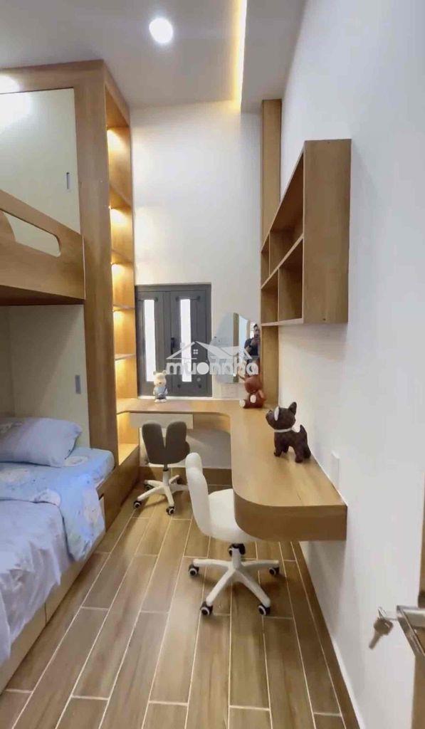 Cần bạn nữ ở ghép . nhà mới full nội thất 2pn - 4